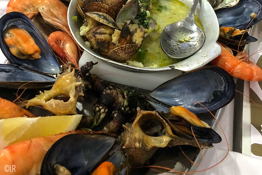 Een schaal vol heerlijk zeefruit.